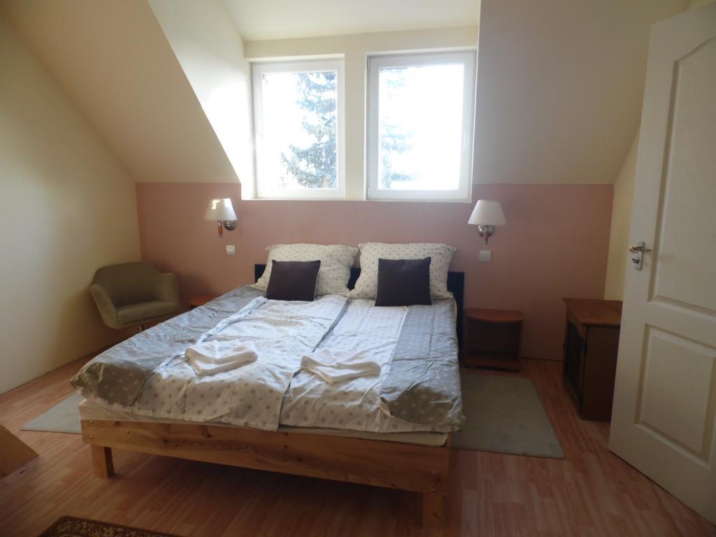 Hotel Kenese Balatonkenese Habitación foto