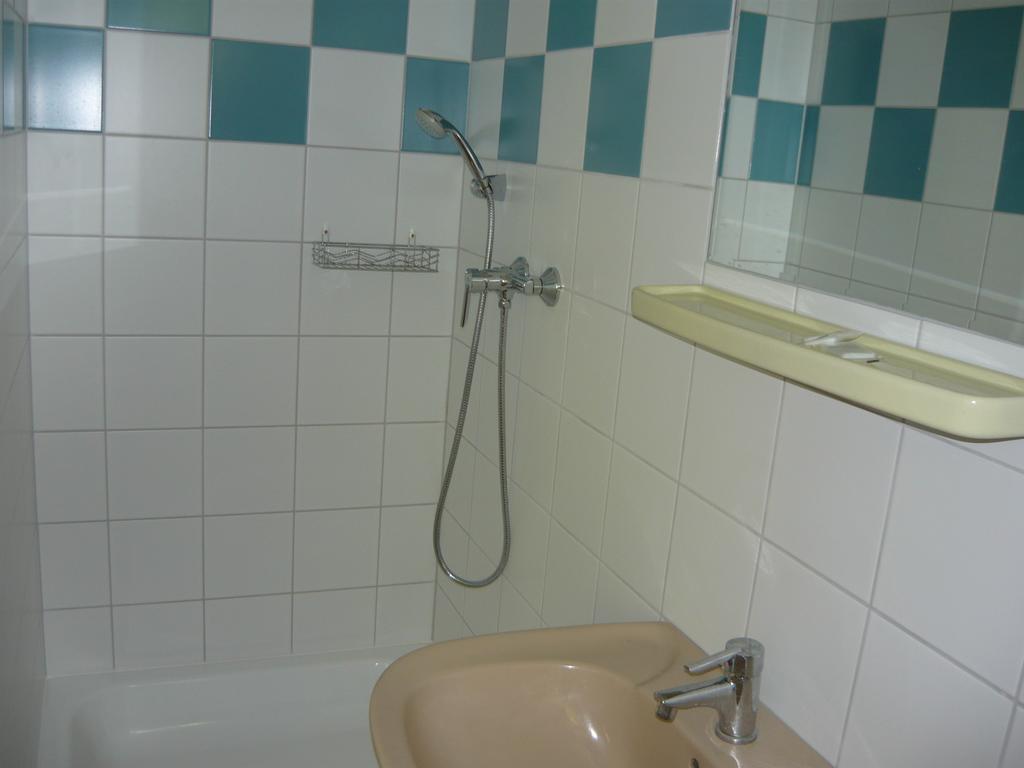 Hotel Kenese Balatonkenese Habitación foto