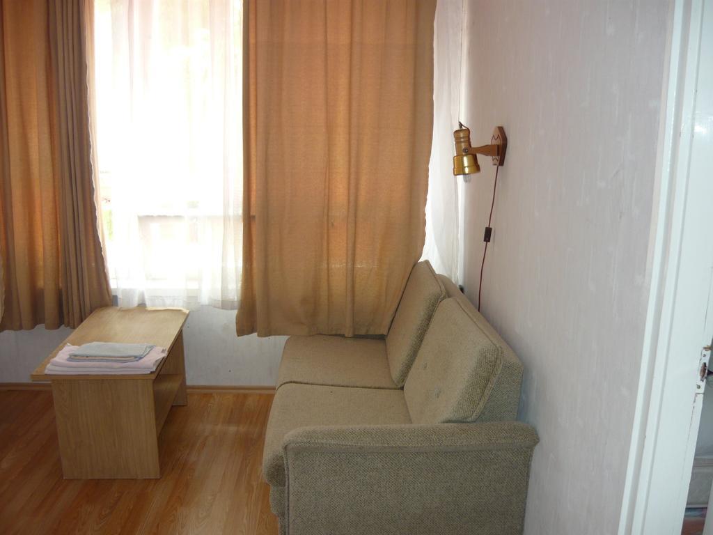 Hotel Kenese Balatonkenese Habitación foto