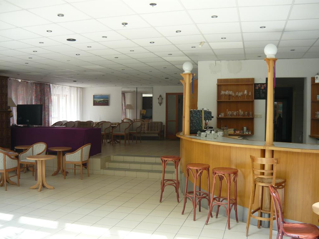 Hotel Kenese Balatonkenese Exterior foto